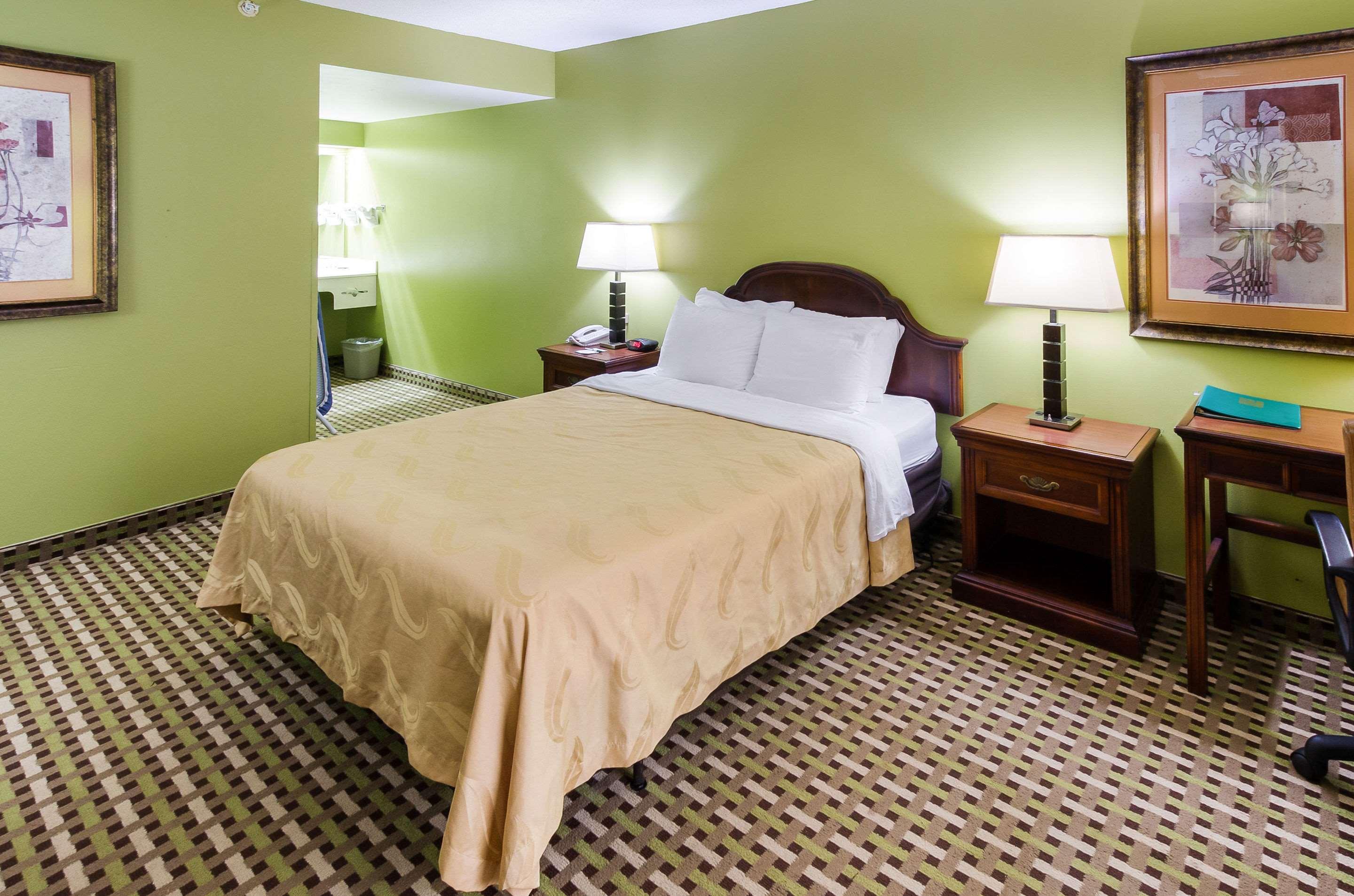 Quality Inn Brunswick Bagian luar foto